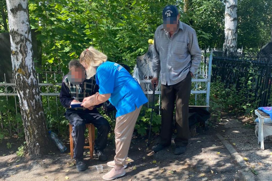 Пензенские соцработники оказали помощь бездомным — Общество — Пенза СМИ