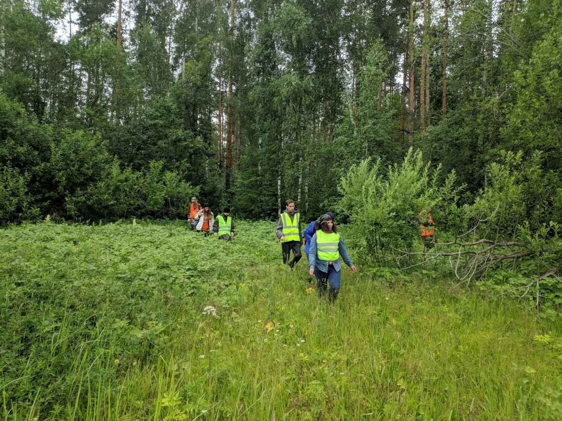 Сбор участников. Тропа здоровья Ахуны. Тропа в Ахунах Пенза. Тропа здоровья Пенза Ахуны. Отряд Лиза Алерт город Пенза.