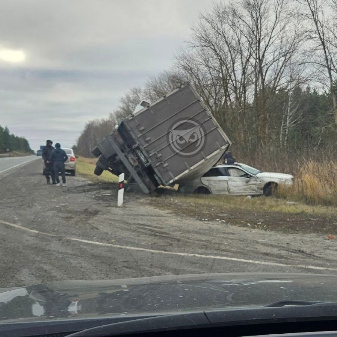 В соцсети рассказали об аварии на трассе М5 возле Нижнего Ломова в  Пензенской области — Происшествия — Пенза СМИ