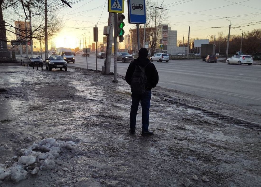 В Пензе ежедневно травмируются из-за скользких дорог около 100 человек —  Общество — Пенза СМИ