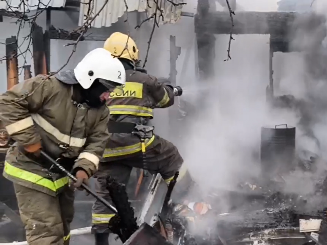 Опубликована видеозапись тушения пожара на улице Демьяна Бедного в Пензе —  Происшествия — Пенза СМИ