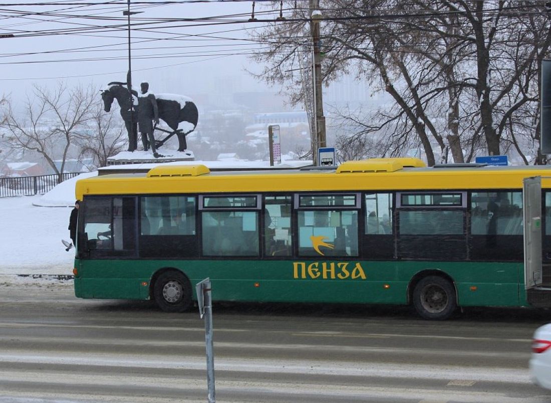 Пензенских автомобилистов попросили временно пересесть на городской  транспорт — Общество — Пенза СМИ