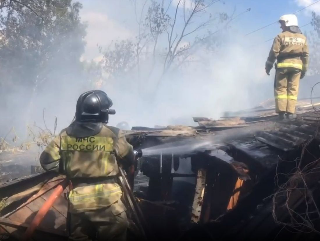 В Сеть выложили видео ликвидации пожара на ул. Ново-Казанской в Пензе —  Происшествия — Пенза СМИ