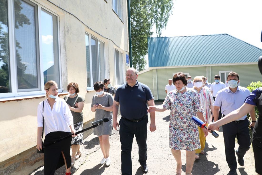 Подслушано в никольске пензенской. Визит Мельниченко в Маис Никольского района. Глава города Никольска Пензенской области. Мэр Никольск. Мэр Никольска Пензенской области.