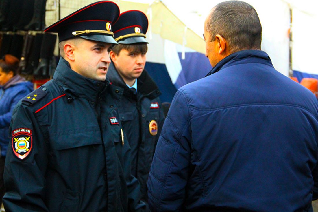 В Пензе полицейские задержали гражданина ближнего зарубежья, совершившего  грабёж на ул. Суворова — Происшествия — Пенза СМИ