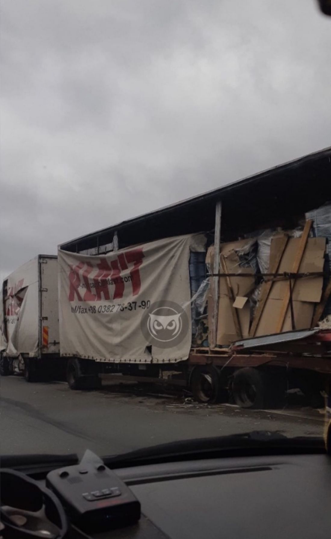 Под Пензой попавшая в ДТП фура уже почти неделю стоит брошенная на дороге —  Происшествия — Пенза СМИ