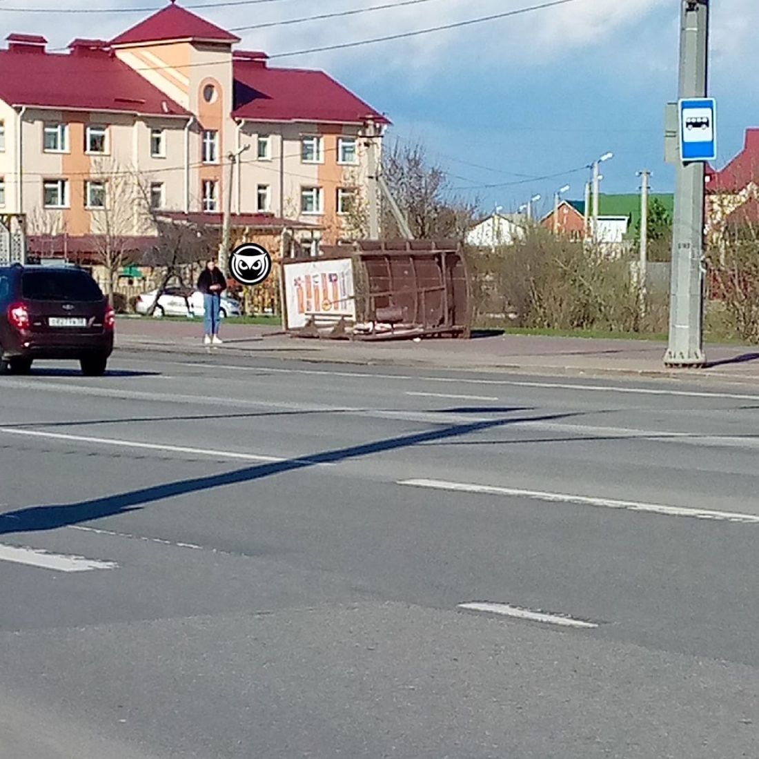 В микрорайоне Пензы упал павильон остановки общественного транспорта —  Общество — Пенза СМИ