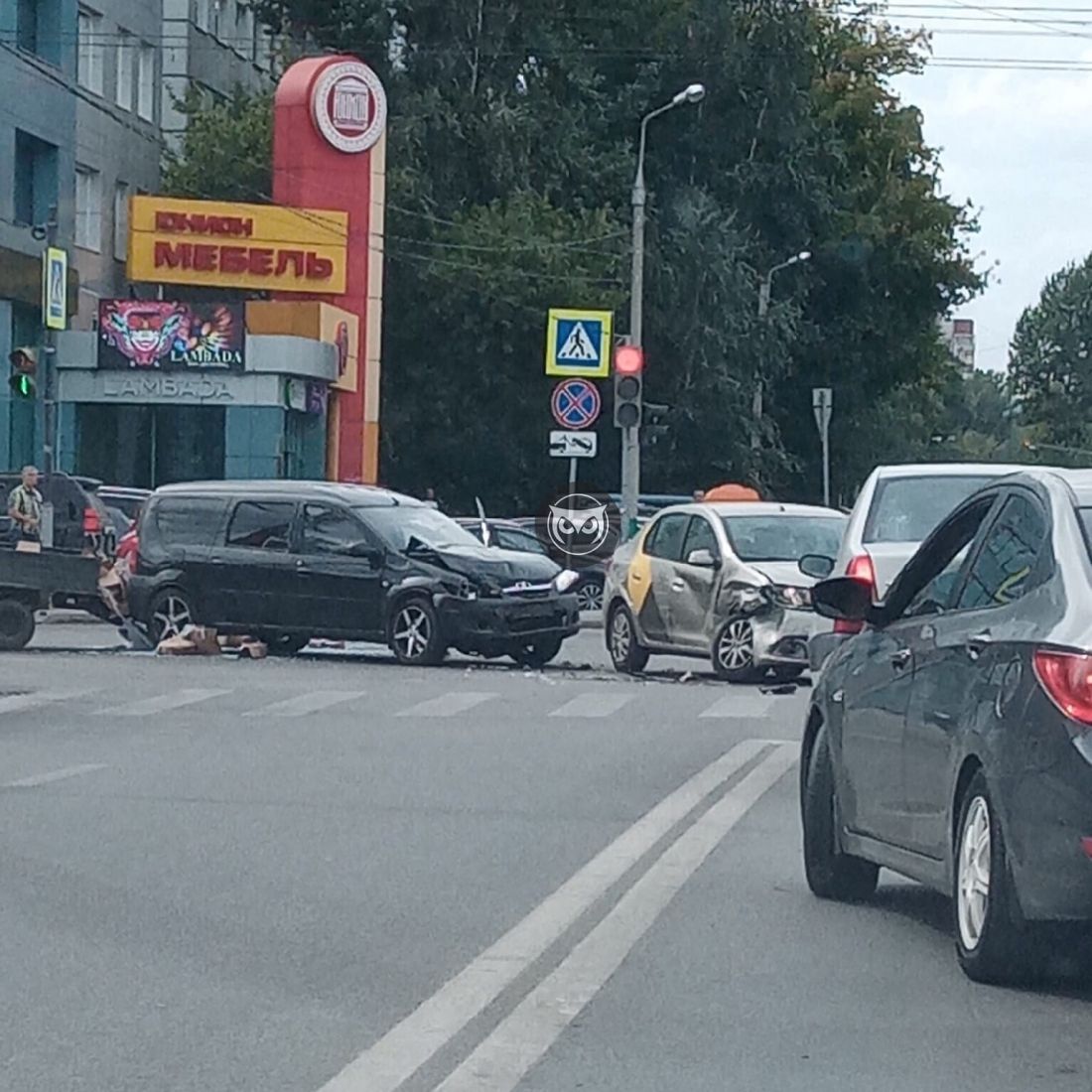 В Пензе на улице Бакунина участником жестокого ДТП стала машина «Яндекс. Такси» — Происшествия — Пенза СМИ