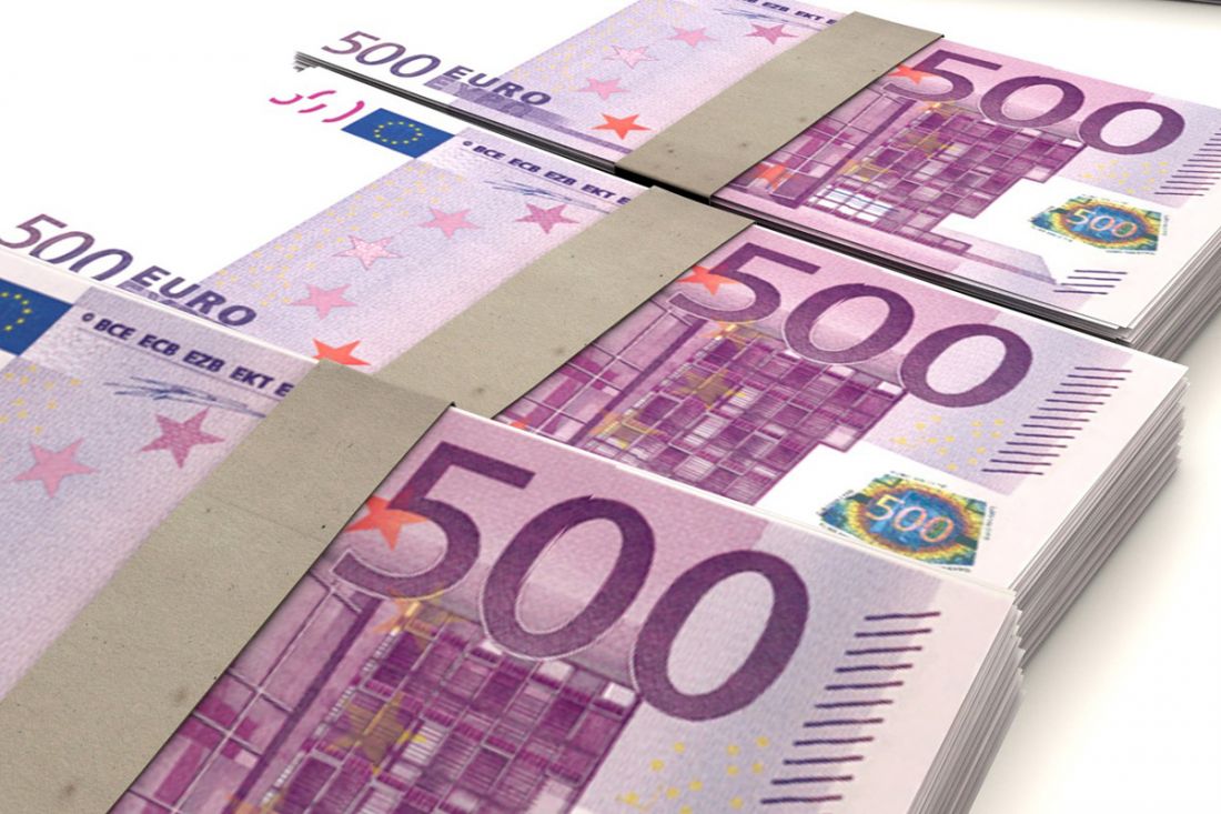 10000 Евро картинка. 50 000 Евро. Новый дизайн евро. 50 Тысяч евро.