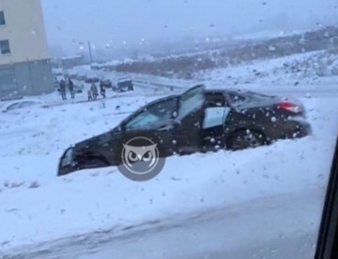 В пензенской Терновке автомобиль улетел в сугроб в результате жесткого ДТП  — В сети — Пенза СМИ