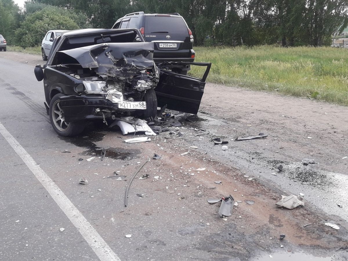 Под Пензой два человека пострадали в страшном ДТП из-за пьяного водителя —  Происшествия — Пенза СМИ